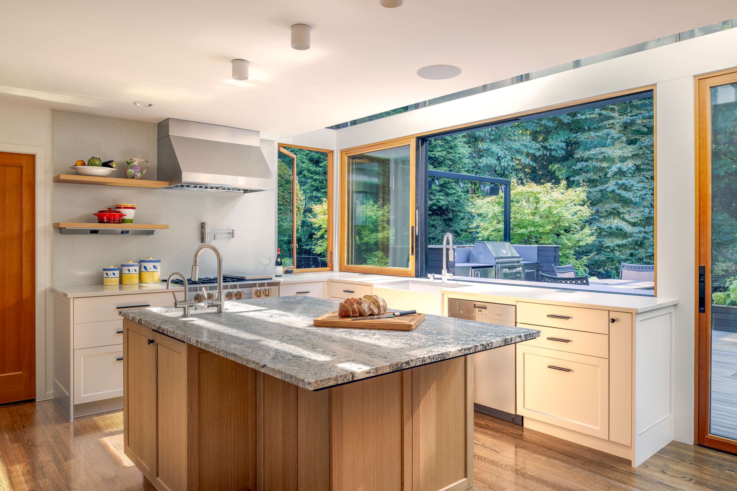 Custom Kitchen Windows: Top Styles & Expert Tips